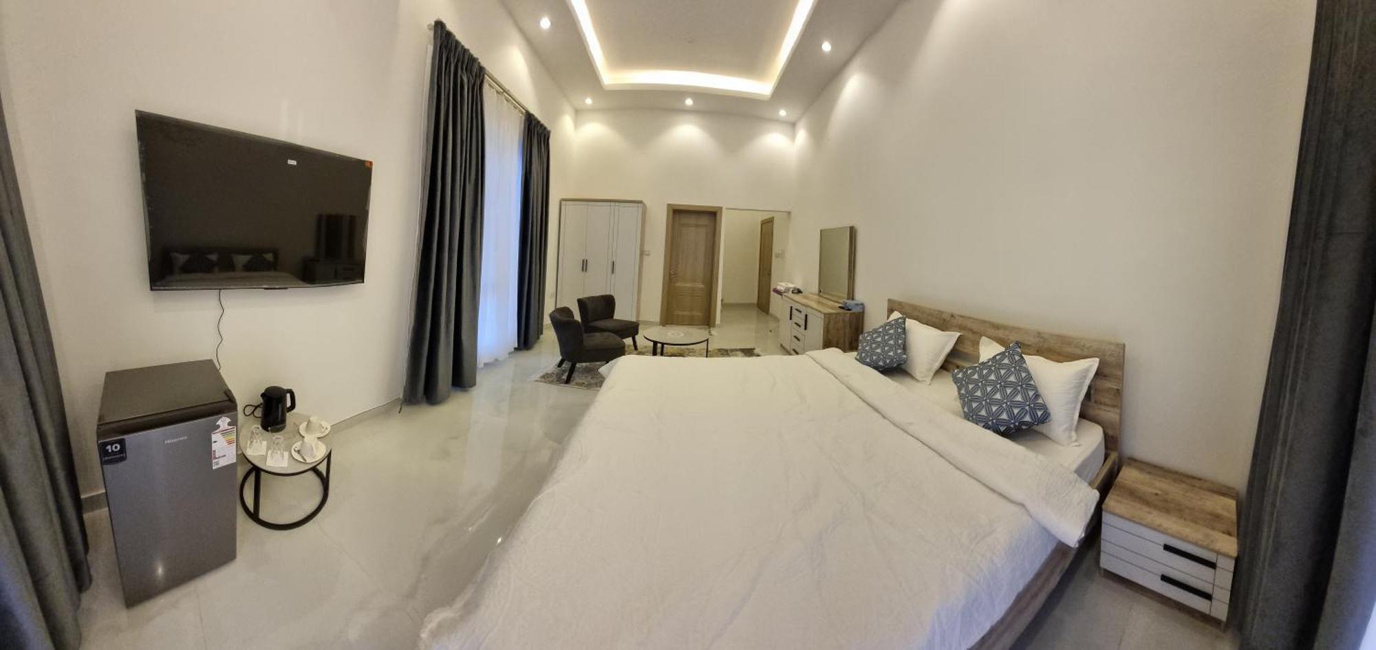 Elizabeth Hostel Маскат Екстериор снимка