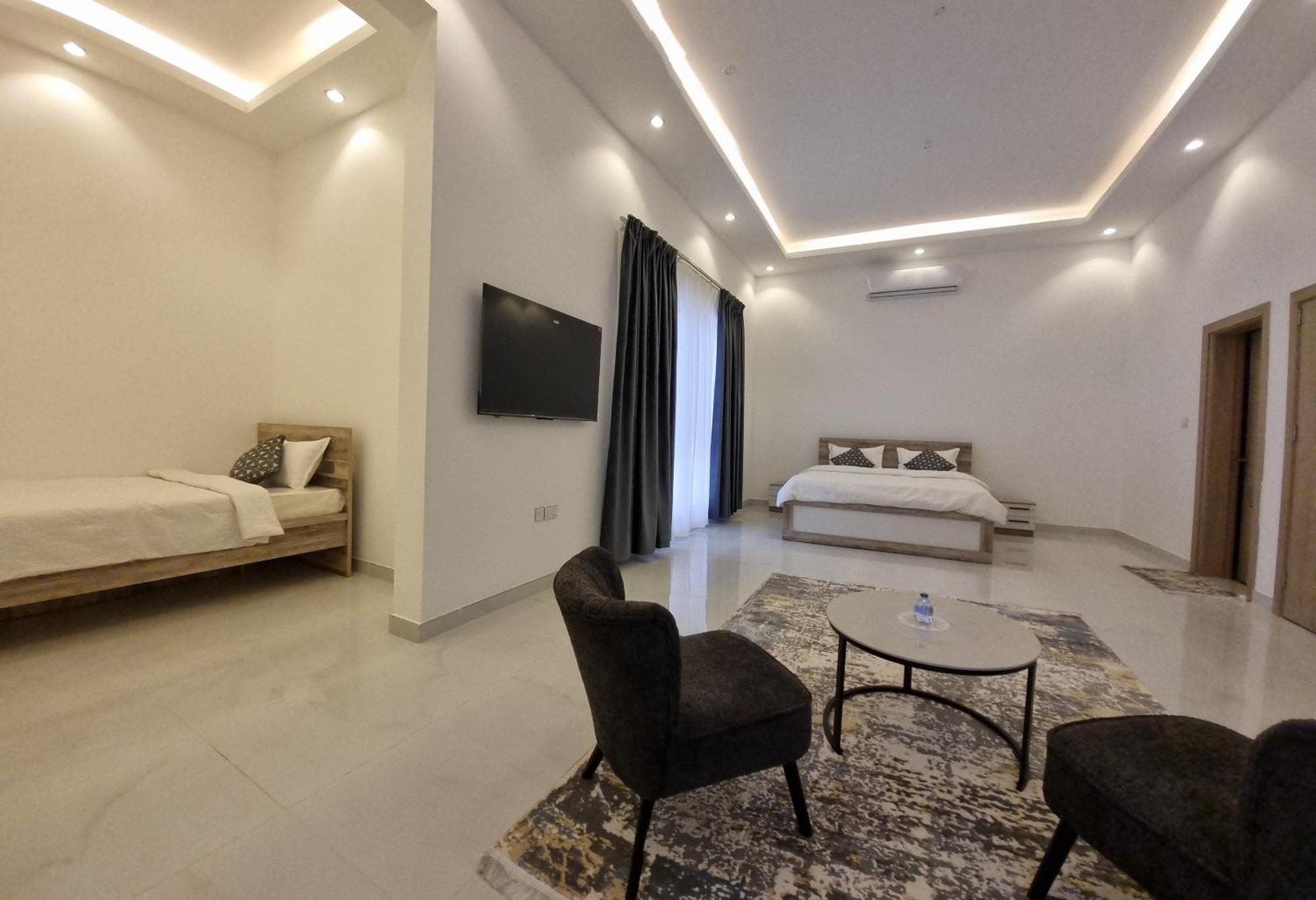 Elizabeth Hostel Маскат Екстериор снимка